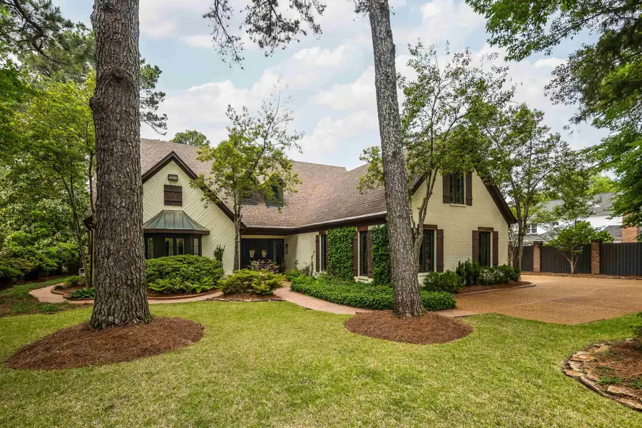811 SWEETBRIER RD, Memphis, TN 38120 - #2