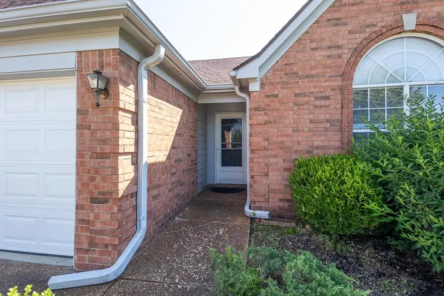 1114 CATHEDRAL LN, Cordova, TN 38018 - #2