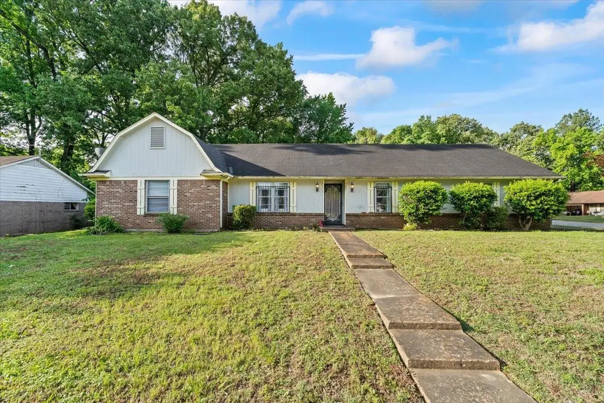 5207 BRUTON AVE, Memphis, TN 38135 - #1