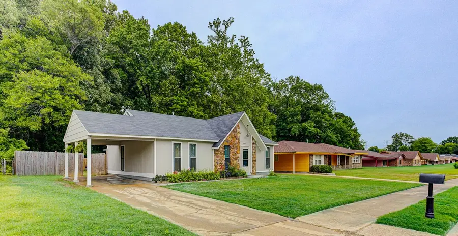 5054 GULL RD, Memphis, TN 38109 - #2