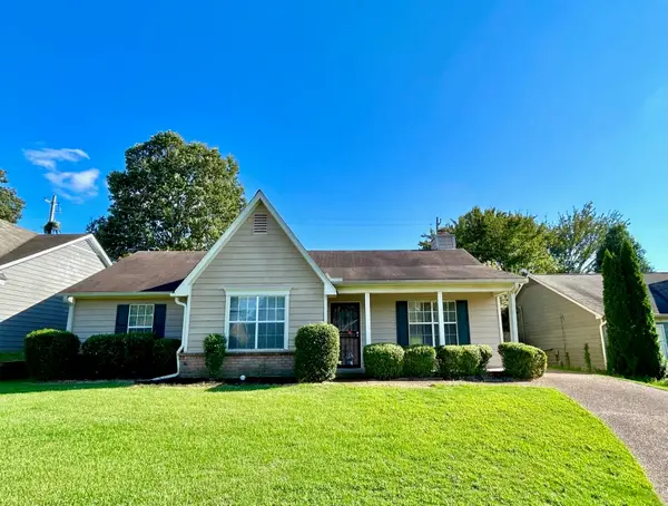 7069 BRADY HILL DR, Cordova, TN 38018