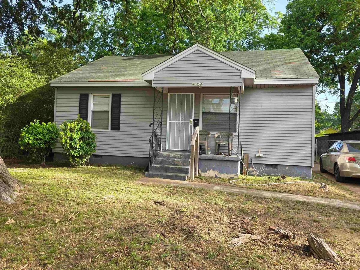 4200 QUEENSBURY AVE, Memphis, TN 38108 - #1