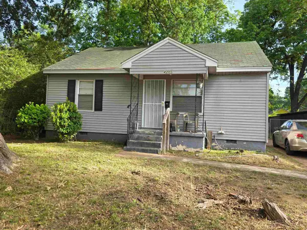4200 QUEENSBURY AVE, Memphis, TN 38108