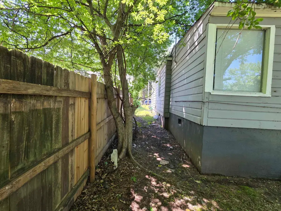 3640 HAZELWOOD AVE, Memphis, TN 38122 - #3