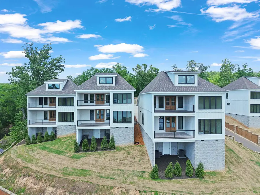 158 CARIBE ROYALE PT, Savannah, TN 38372 - #2