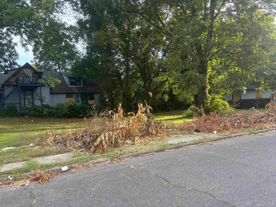 1191 WELLINGTON ST, Memphis, TN 38106 - #2