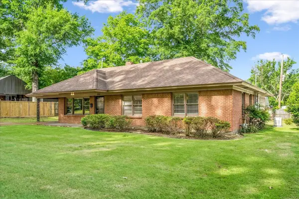 293 CECILIA DR, Memphis, TN 38117