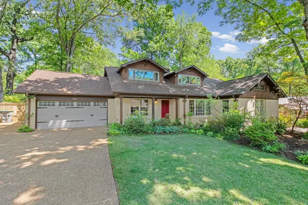 5442 N ROLLING OAKS DR, Memphis, TN 38119