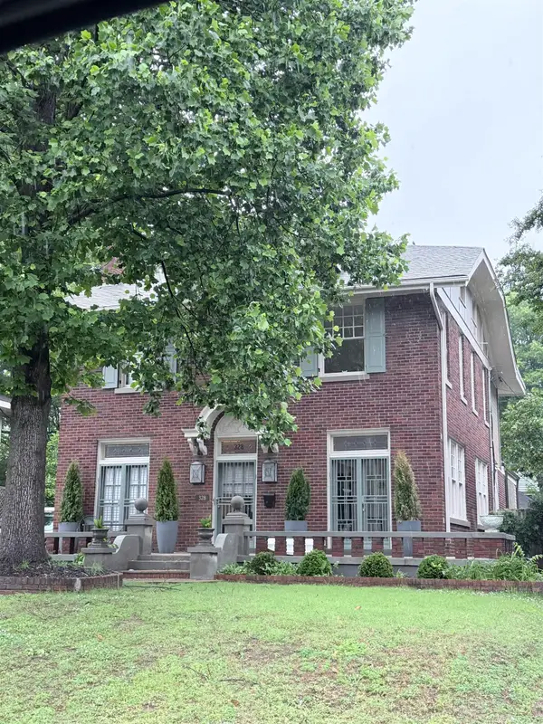 328 BUENA VISTA PL, Memphis, TN 38112