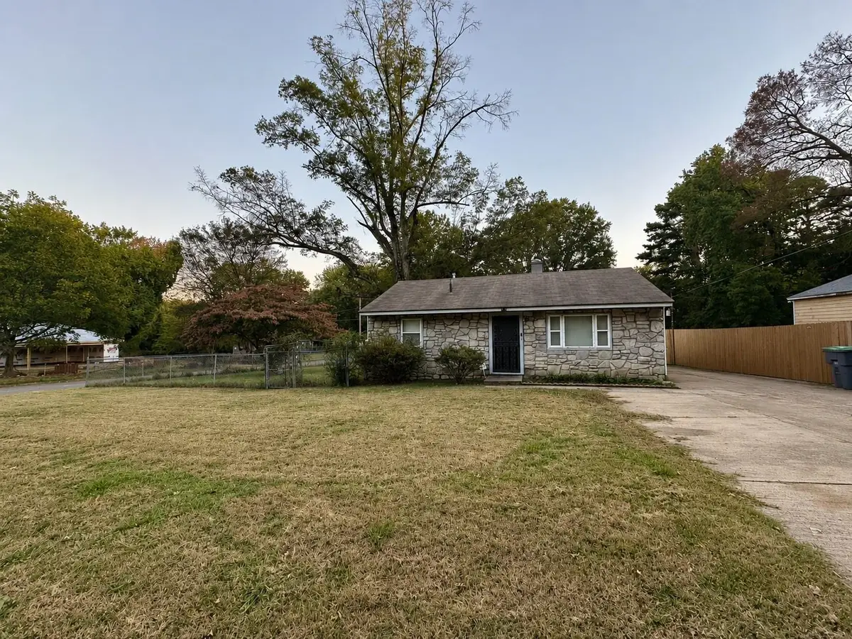 945 FLOYD AVE, Memphis, TN 38127 - #1