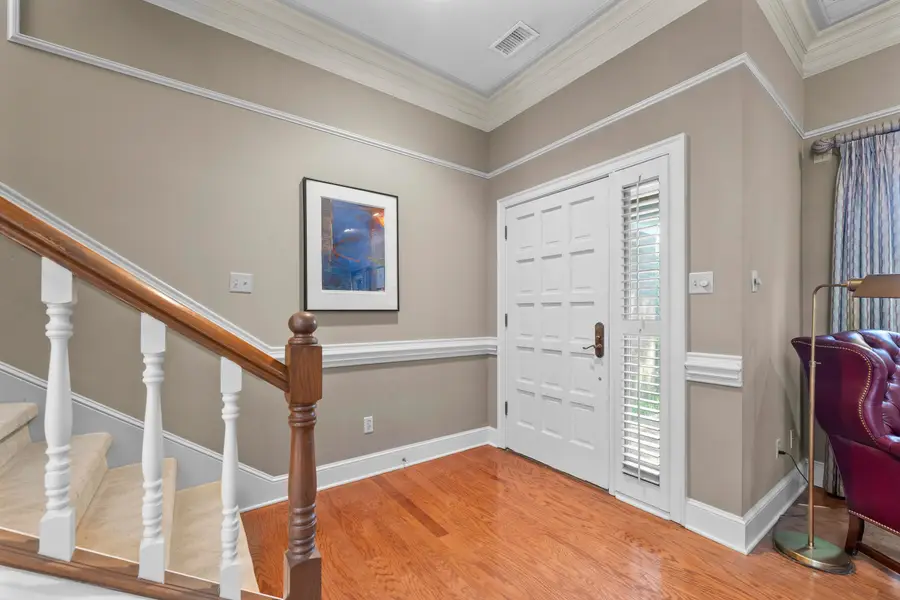 493 E RACQUET CLUB PKY, Memphis, TN 38117 - #3