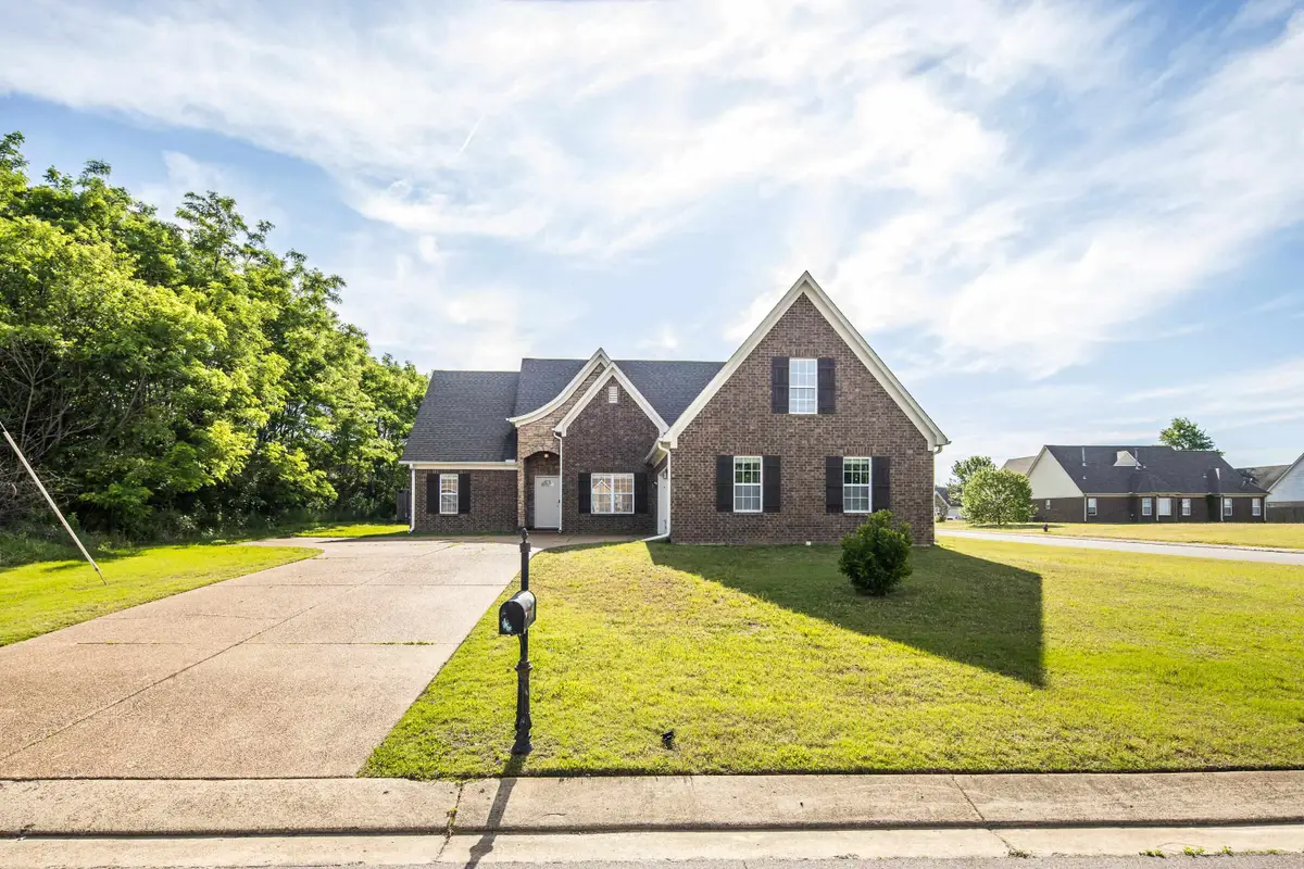 185 BEAU TISDALE DR, Oakland, TN 38060 - #1