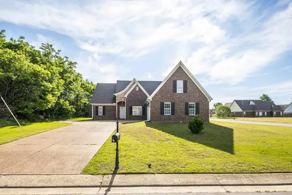 185 BEAU TISDALE DR, Oakland, TN 38060