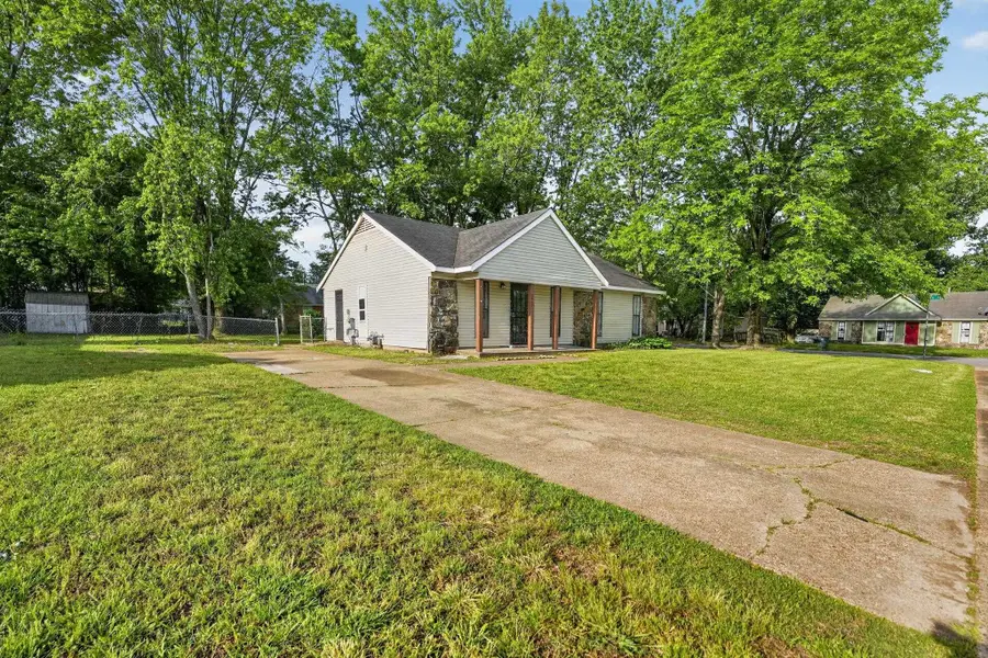 3843 ALEX CV, Memphis, TN 38128 - #2