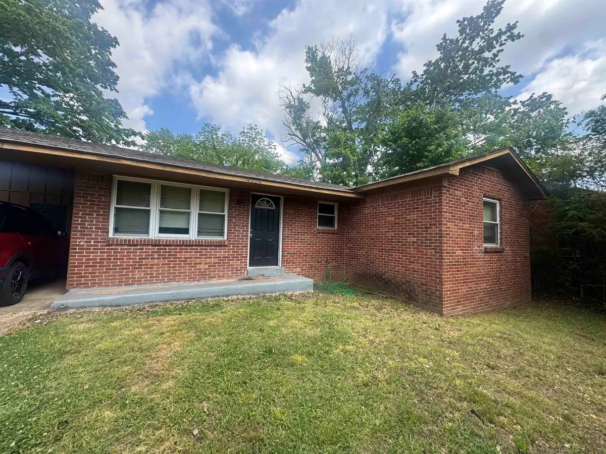 4324 FALCON DR, Memphis, TN 38109 - #1