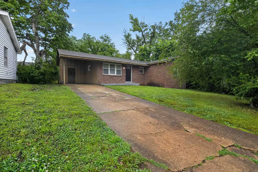 4324 FALCON DR, Memphis, TN 38109 - #3