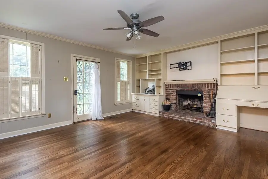 573 S MCLEAN BLVD, Memphis, TN 38104 - #3