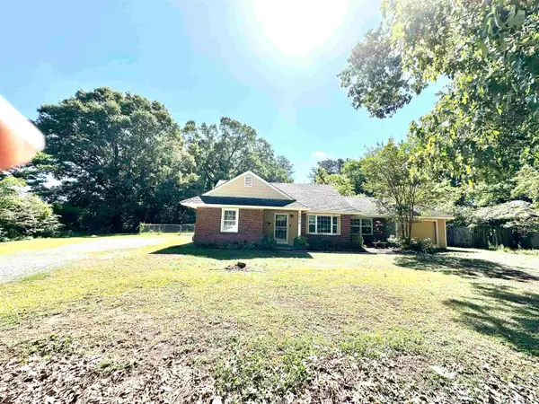 7874 SHAMROCK RD E, Millington, TN 38053