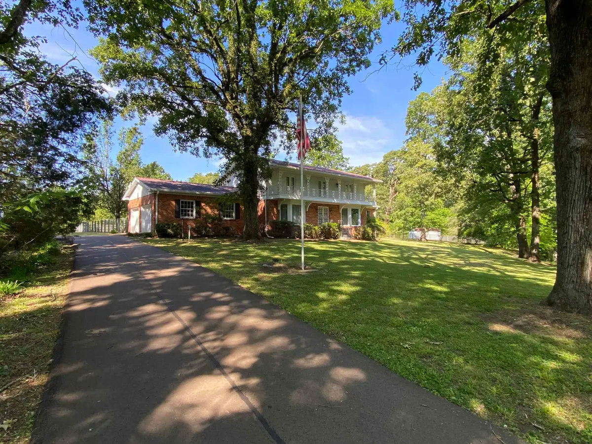 19785 69 HWY S, Savannah, TN 38372 - #1