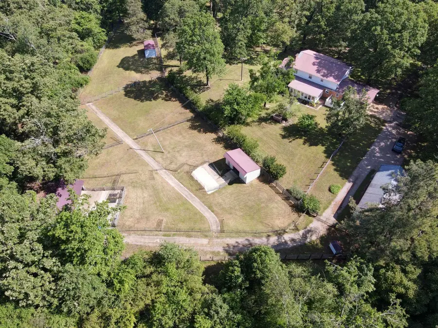 19785 69 HWY S, Savannah, TN 38372 - #3