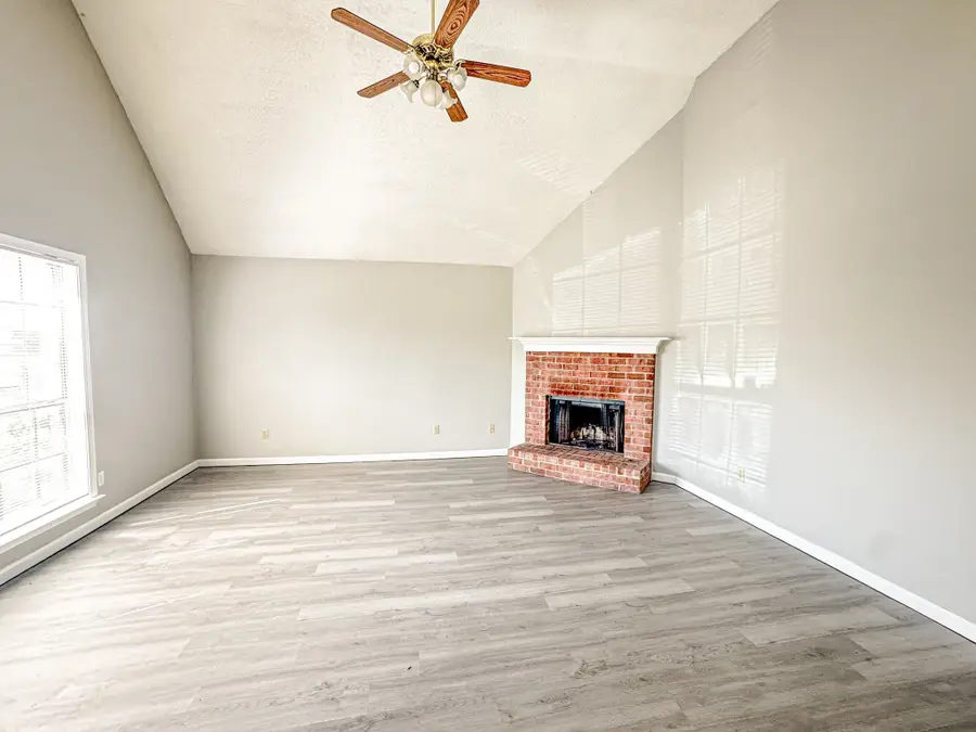 4198 MEADOW VALLEY DR E, Memphis, TN 38141 - #3