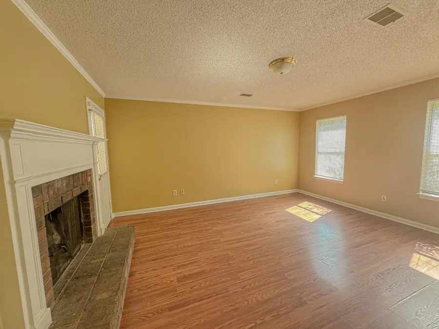 4524 COUNTRY BROOK DR, Memphis, TN 38141 - #2