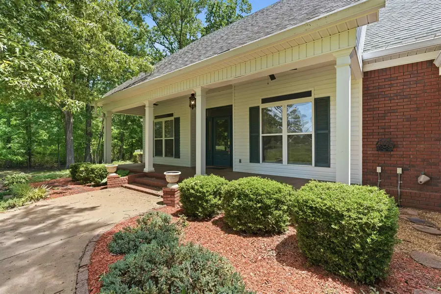 402 N MAIN ST, Middleton, TN 38052 - #2
