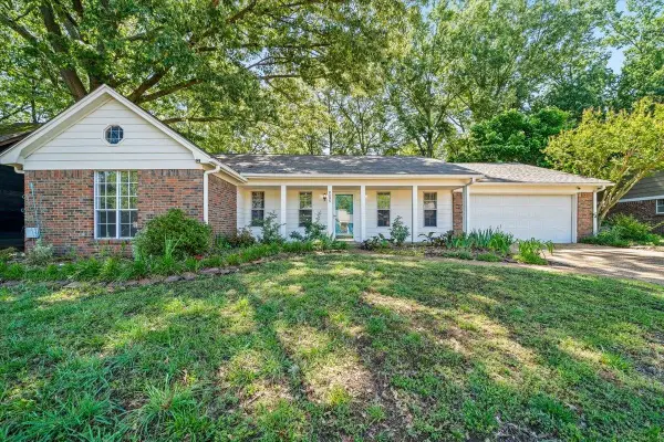 8095 KERRY DR, Memphis, TN 38018