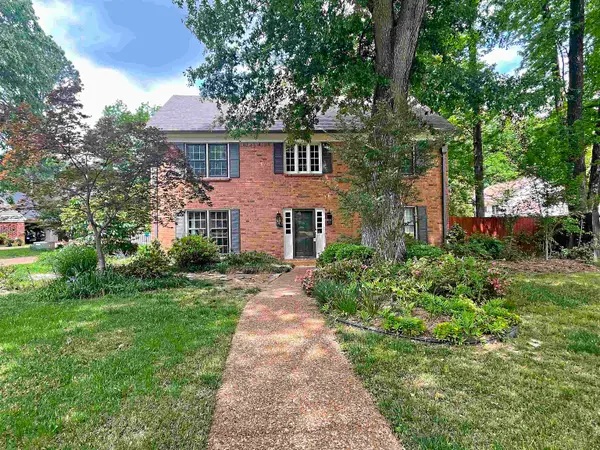 8452 WINTHROP CT, Germantown, TN 38139