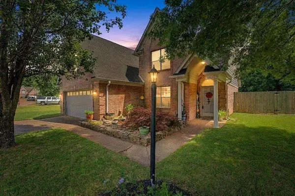 10041 WOODLAND ELM CT, Lakeland, TN 38002