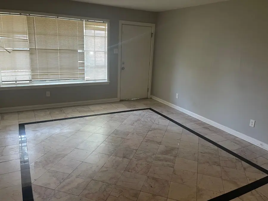 1055 TREADWELL ST, Memphis, TN 38122 - #2