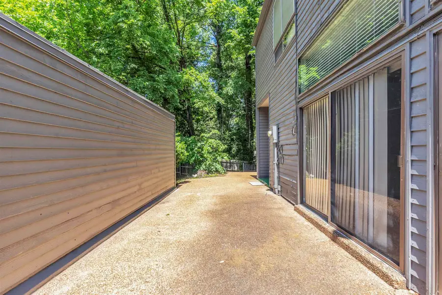 716 EVENTIDE DR, Memphis, TN 38120 - #3