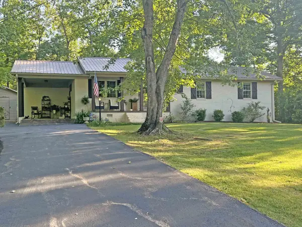 950 203 HWY, Savannah, TN 38372
