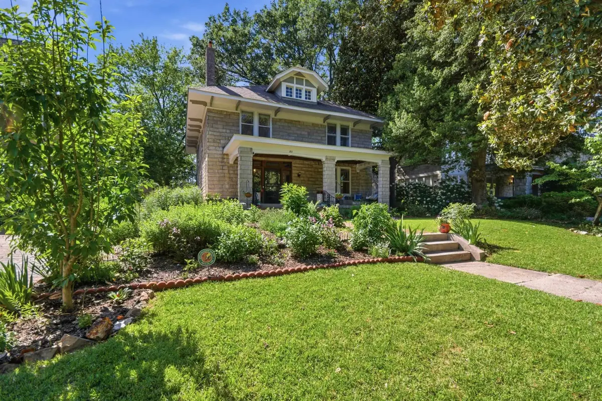 263 STONEWALL ST, Memphis, TN 38112 - #1