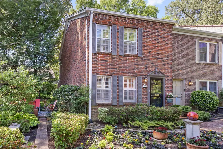 532 PEABODY AVE, Memphis, TN 38104 - #2