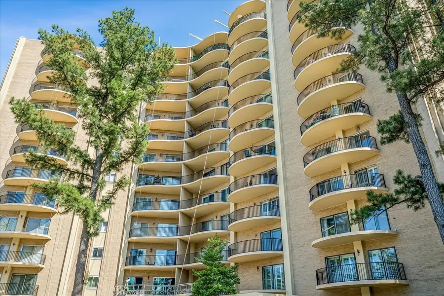475 N HIGHLAND ST #2K, Memphis, TN 38122 - #3