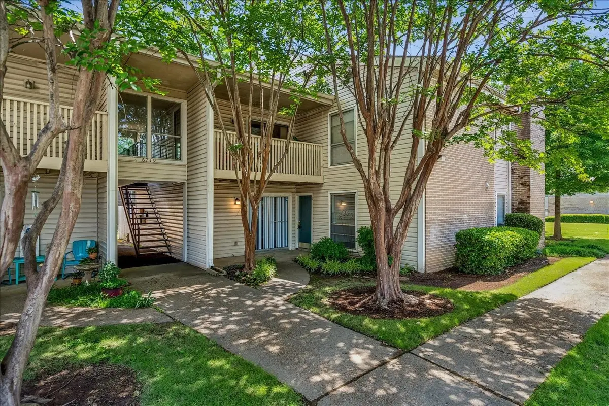 6719 MAJESTIC OAK PL, Memphis, TN 38120 - #1
