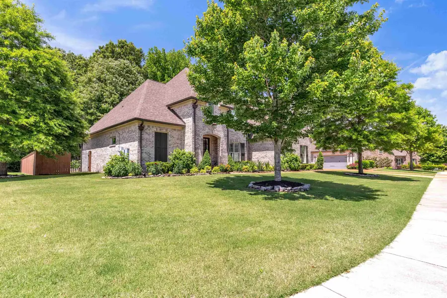 255 SAUNDERS CREEK CIR, Rossville, TN 38066 - #2