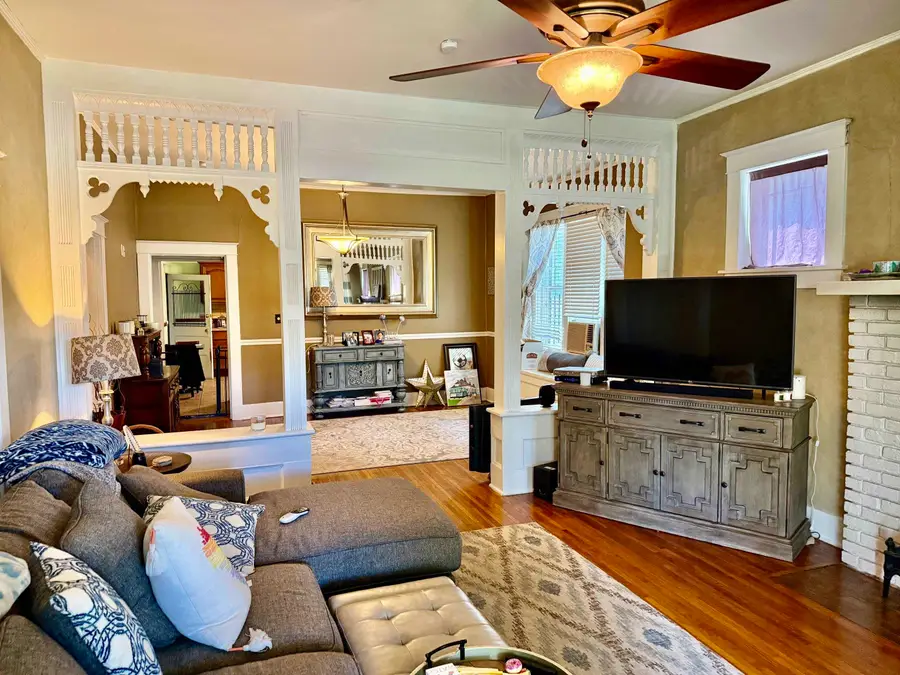 1911 JEFFERSON AVE, Memphis, TN 38104 - #3