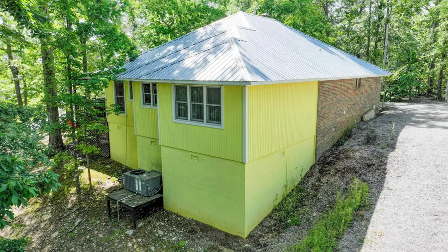 380 YELLOW CREEK LN, Counce, TN 38326 - #2