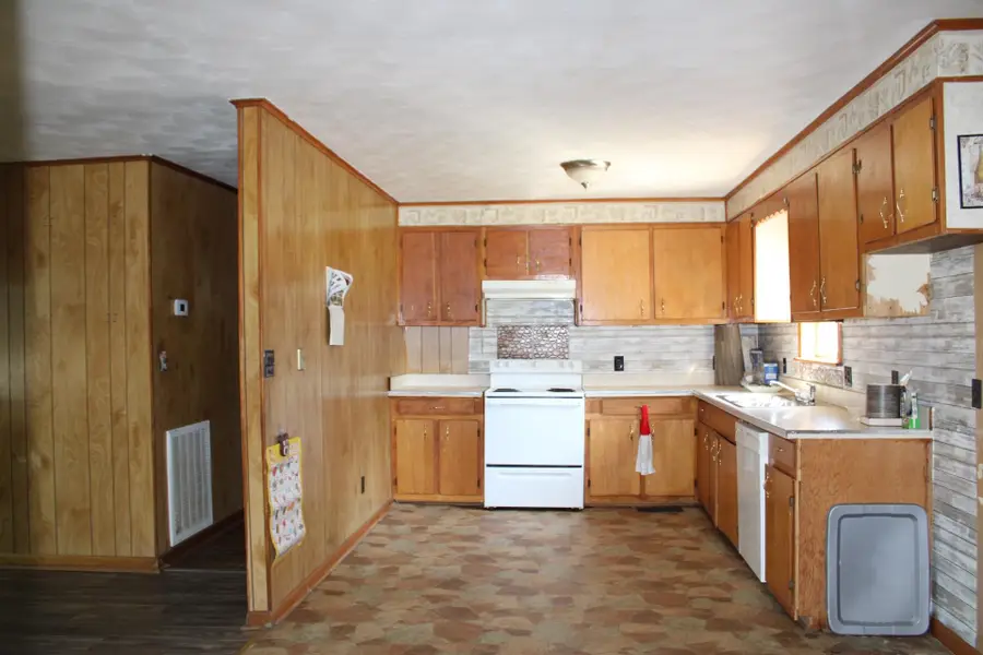 584 CHISHOLM LAKE RD, Ripley, TN 38063 - #2
