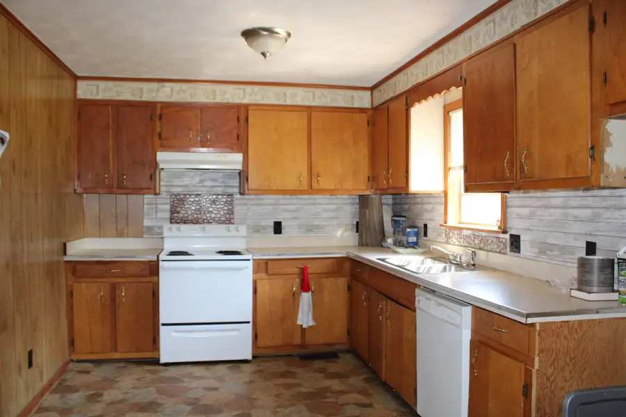 584 CHISHOLM LAKE RD, Ripley, TN 38063 - #3