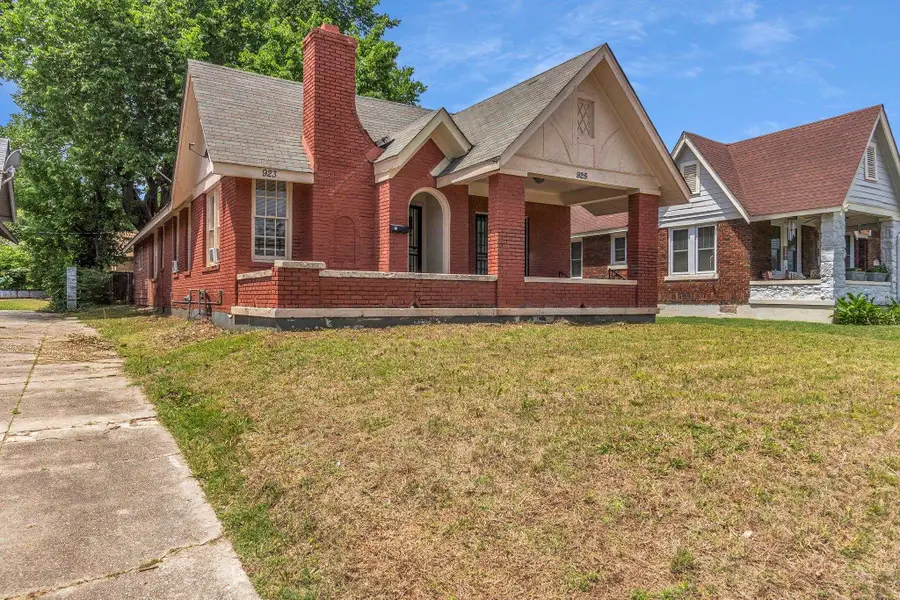 925 N WILLETT ST, Memphis, TN 38107 - #2