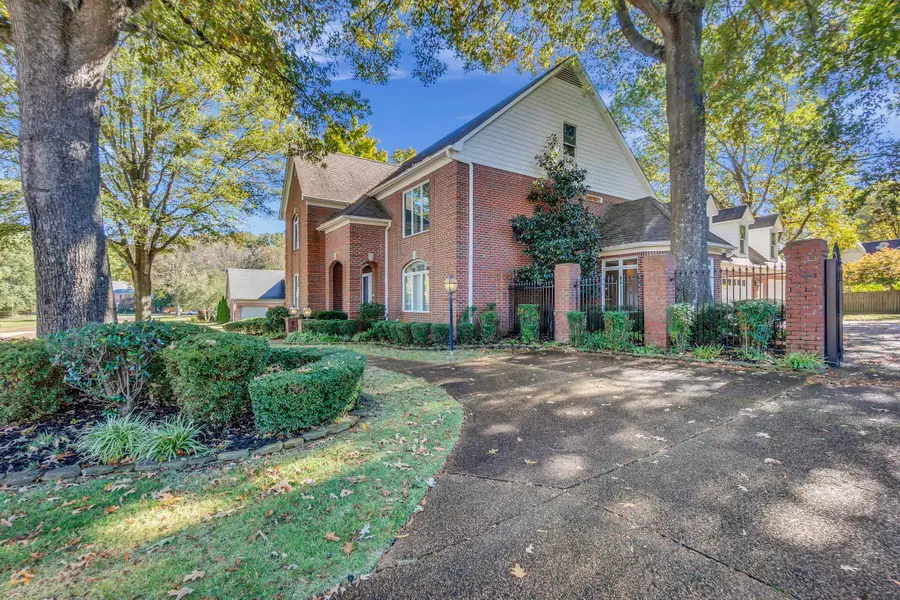 9469 PLANTATION WAY LN, Germantown, TN 38139-7814 - #2
