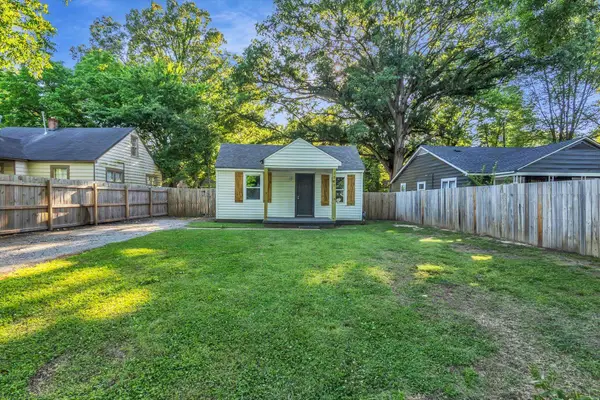 1577 S HIGHLAND ST, Memphis, TN 38111