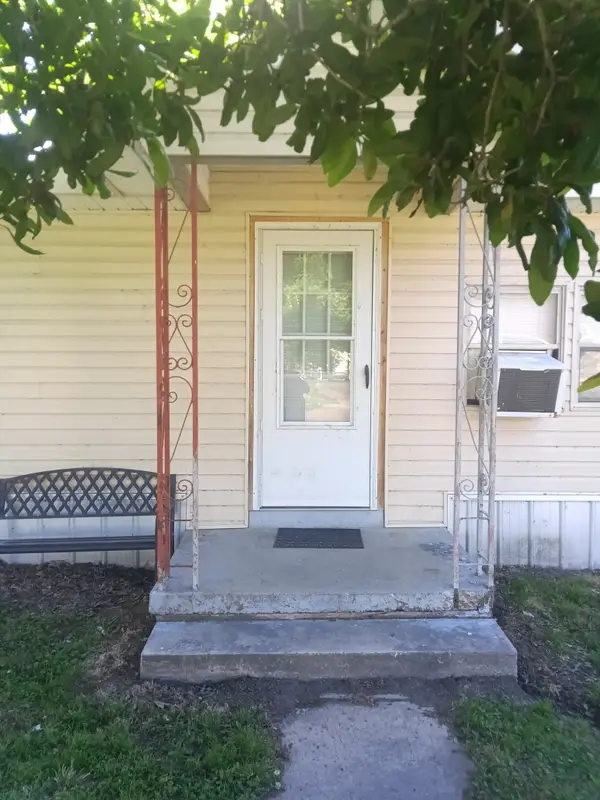 106 S MAIN ST, Ridgely, TN 38080