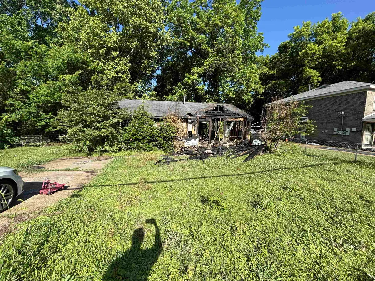 319 N DUNLAP ST, Memphis, TN 38105 - #1