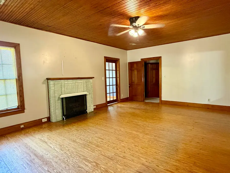 1629 BUENA VISTA RD, Bethel Springs, TN 38315-1716 - #3