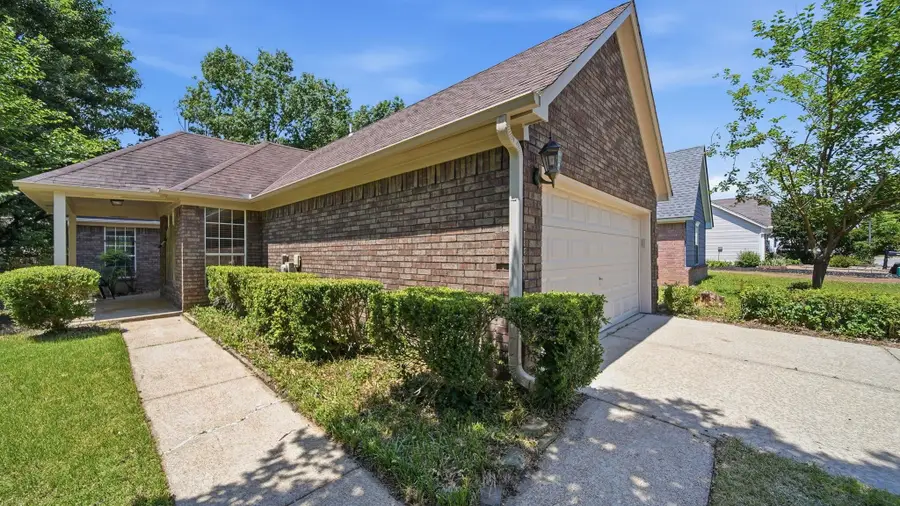 7885 BENTWOOD CIR, Cordova, TN 38018 - #2