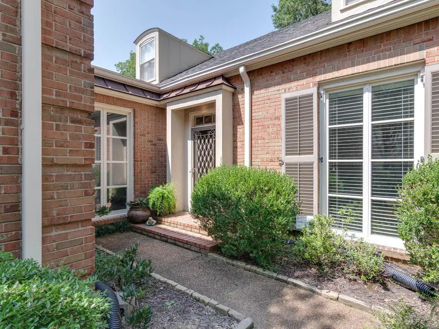 575 CLUB WALK LN #2, Memphis, TN 38111 - #2